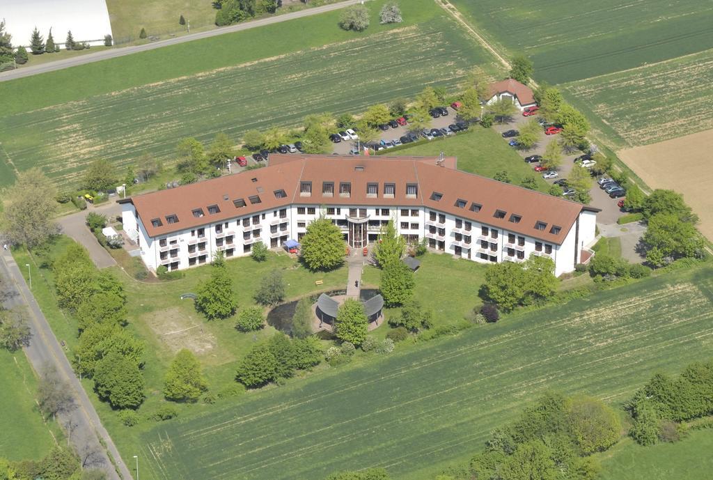 Tagungs- Und Bildungszentrum Steinbach/Taunus Steinbach im Taunus ภายนอก รูปภาพ