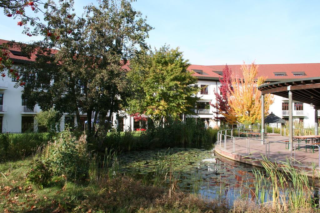 Tagungs- Und Bildungszentrum Steinbach/Taunus Steinbach im Taunus ภายนอก รูปภาพ